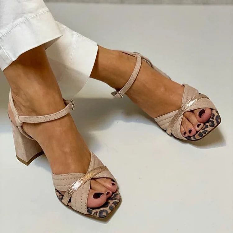 Kruisband Hak Sandalen