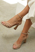 Marona | Patchwork sandalen met ronde neus en dunne hak