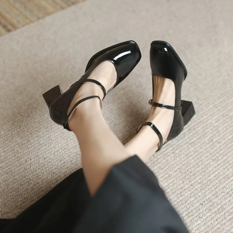Klara - Elegante Pumps Met Enkelbandje