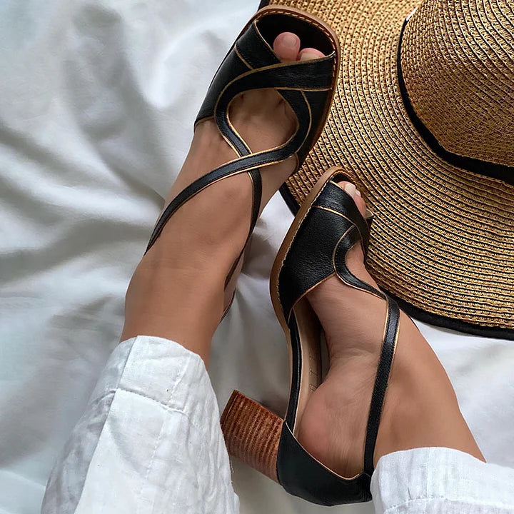 Elegante Sandalen met Kruisbandjes